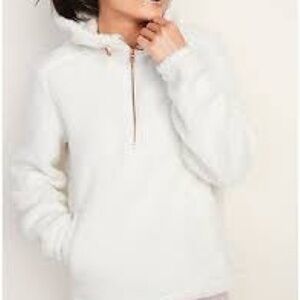 NWT OLD NAVY  Plush Sherpa 1/2-Zip Hoodie COLOR SEA SALT SIZE MEDIUM